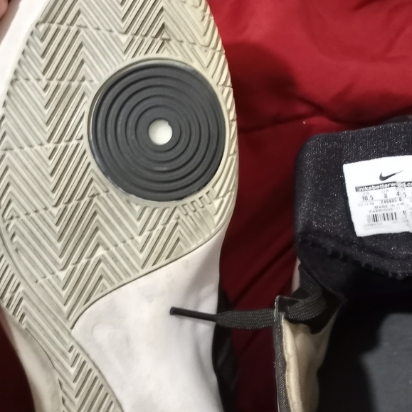 2016 Hyperdunks - Picture 4 of 5